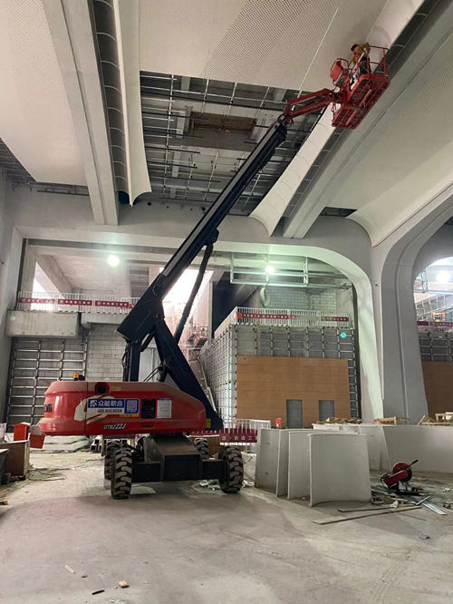 雄安高铁站里面的一抹蓝！开云app官方在线入口助力国家重大项目建设-4.jpg